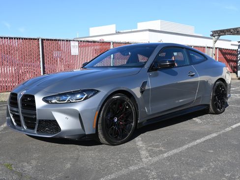 Used 2023 BMW M4 xDrive Competition w/ Executive Package image 1