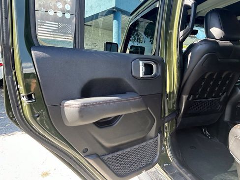 Used 2022 Jeep Gladiator Mojave w/ Trailer Tow Package AWD/4WD image 39