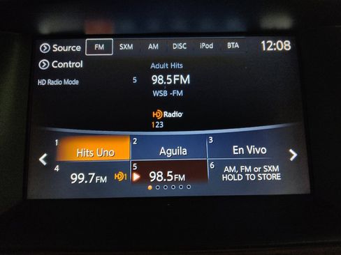 Used 2017 Nissan Pathfinder Platinum FWD image 25