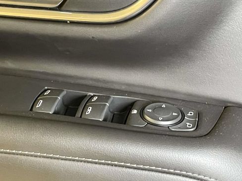 Used 2023 Chevrolet Tahoe LS AWD/4WD image 36