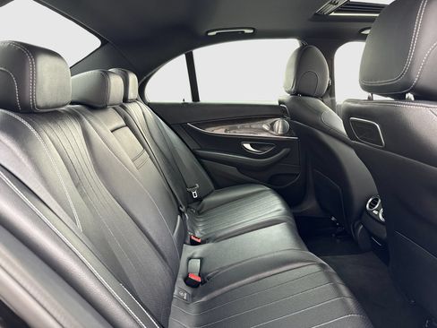 Used 2019 Mercedes-Benz E 450 4MATIC Sedan w/ Premium Package image 45