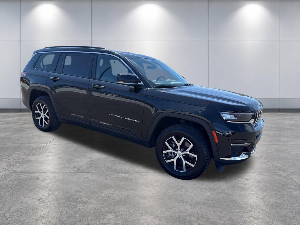 Used 2024 Jeep Grand Cherokee L Limited w/ Luxury Tech Group II AWD/4WD image 7