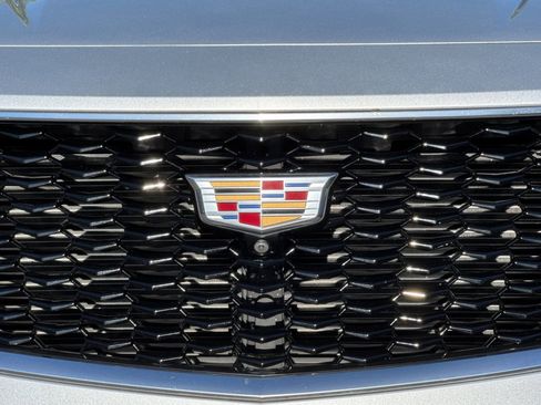 Used 2022 Cadillac XT4 Sport AWD/4WD image 45