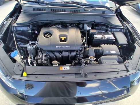 Used 2021 Hyundai Kona SEL FWD image 23