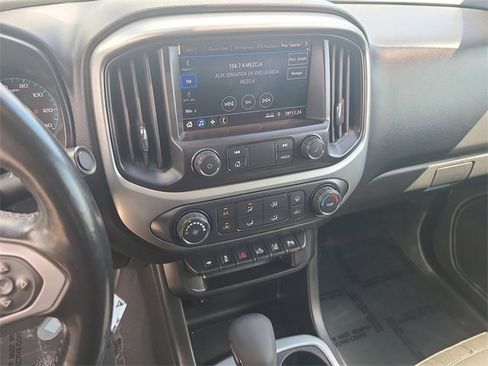 Used 2022 Chevrolet Colorado LT w/ Safety Package image 29