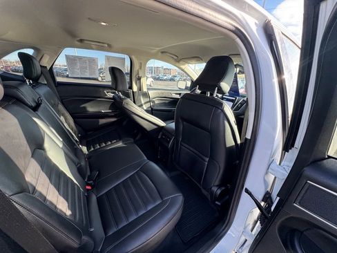 Certified 2024 Ford Edge SEL w/ Convenience Package image 13