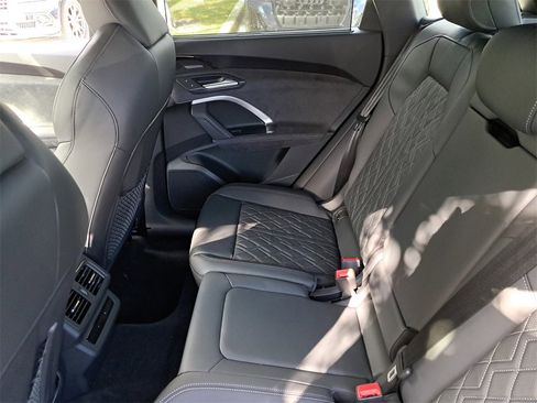 New 2025 Audi SQ5 Premium Plus image 26