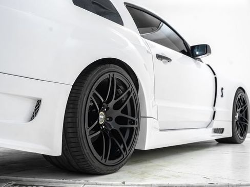 Used 2008 Ford Mustang Shelby GT500 RWD image 13