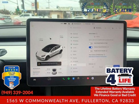 Used 2022 Tesla Model 3 Long Range AWD/4WD image 33