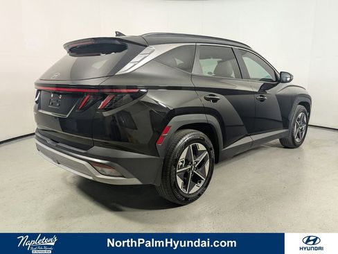 Certified 2025 Hyundai Tucson SEL image 7