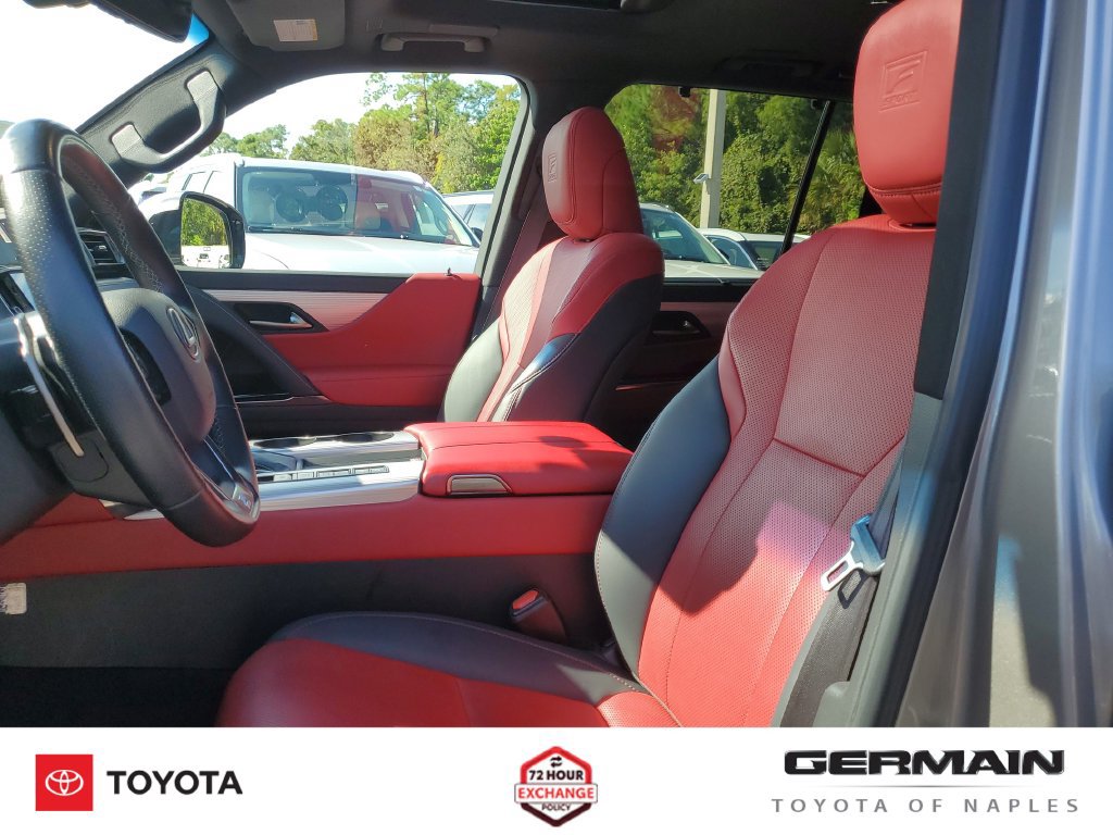 Used 2024 Lexus LX 600 F Sport AWD/4WD image 19