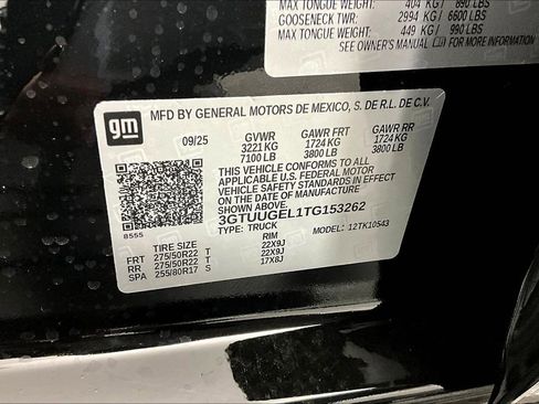 New 2026 GMC Sierra 1500 Denali w/ Denali Reserve Package AWD/4WD image 9