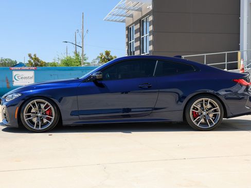 Used 2022 BMW M440i Coupe RWD image 4