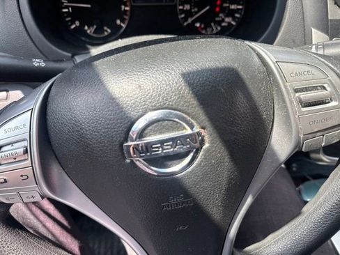 Used 2016 Nissan Altima 2.5 S w/ Power Driver Seat Package FWD image 14