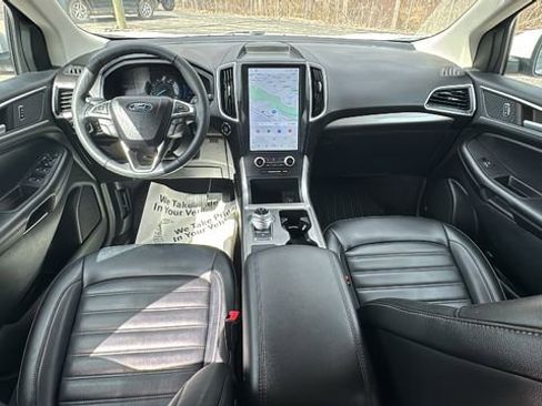 Certified 2023 Ford Edge SEL w/ Convenience Package image 12