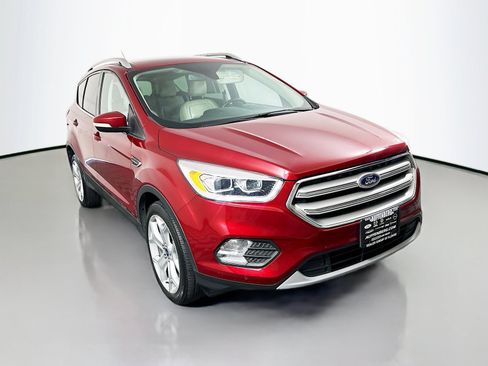Used 2019 Ford Escape Titanium AWD/4WD image 1