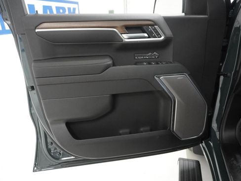New 2026 Chevrolet Silverado 1500 High Country w/ High Country Premium Package AWD/4WD image 11