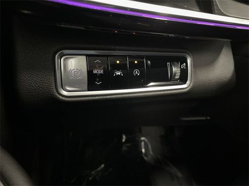 Certified 2025 Buick Envision Preferred image 27