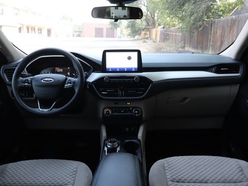 Used 2020 Ford Escape SE AWD/4WD image 16