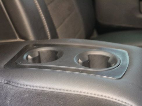 Used 2017 RAM 1500 Sport image 12