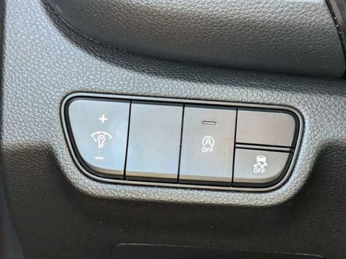 Used 2024 Kia Seltos S FWD image 22
