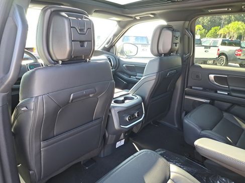 New 2026 Ford Expedition Platinum w/ Stealth Performance Package image 12
