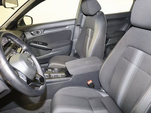 Used 2023 Honda Civic Sport image 25