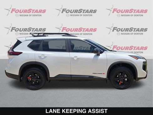 New 2026 Nissan Rogue SV AWD/4WD image 3
