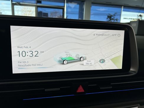 Used 2025 Hyundai Ioniq 6 Limited image 19