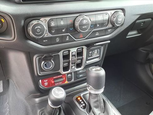New 2026 Jeep Wrangler Unlimited Sport AWD/4WD image 14