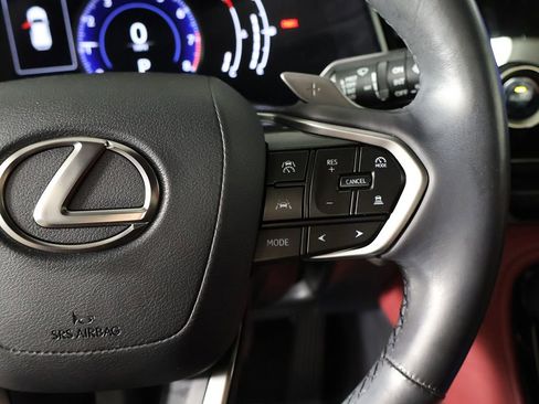 Used 2024 Lexus NX 250 FWD w/ Towing Package (2000 Lbs) image 38