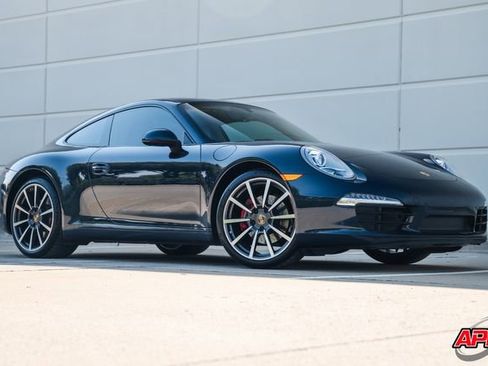 Used 2015 Porsche 911 Carrera image 30