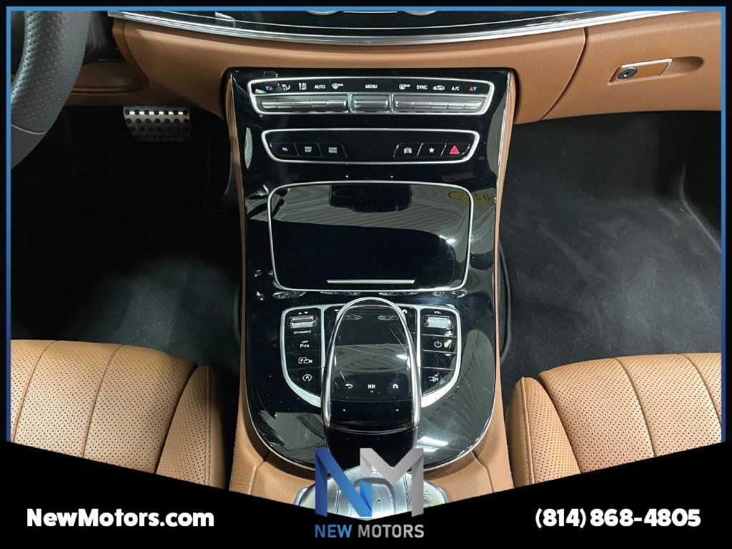 Used 2023 Mercedes-Benz E 450 4MATIC Cabriolet image 11