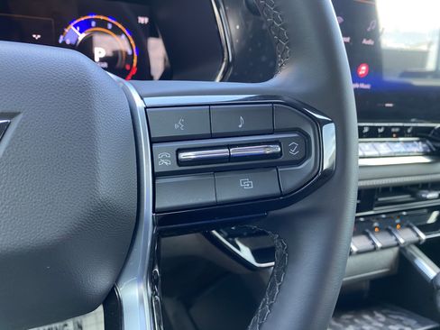 Used 2026 Chevrolet Colorado LT image 20