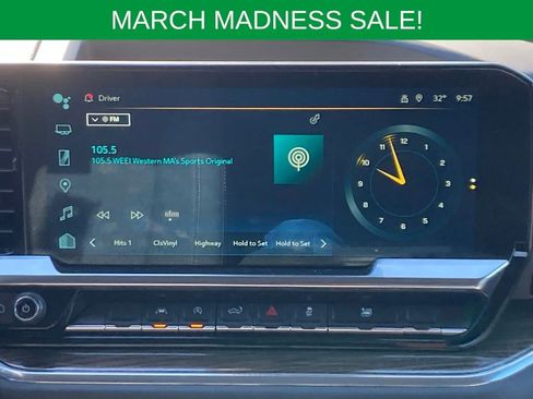 Used 2023 Chevrolet Silverado 1500 LT image 17