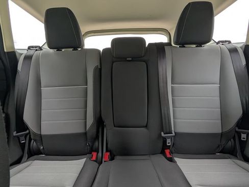 Used 2014 Ford Escape SE FWD image 23