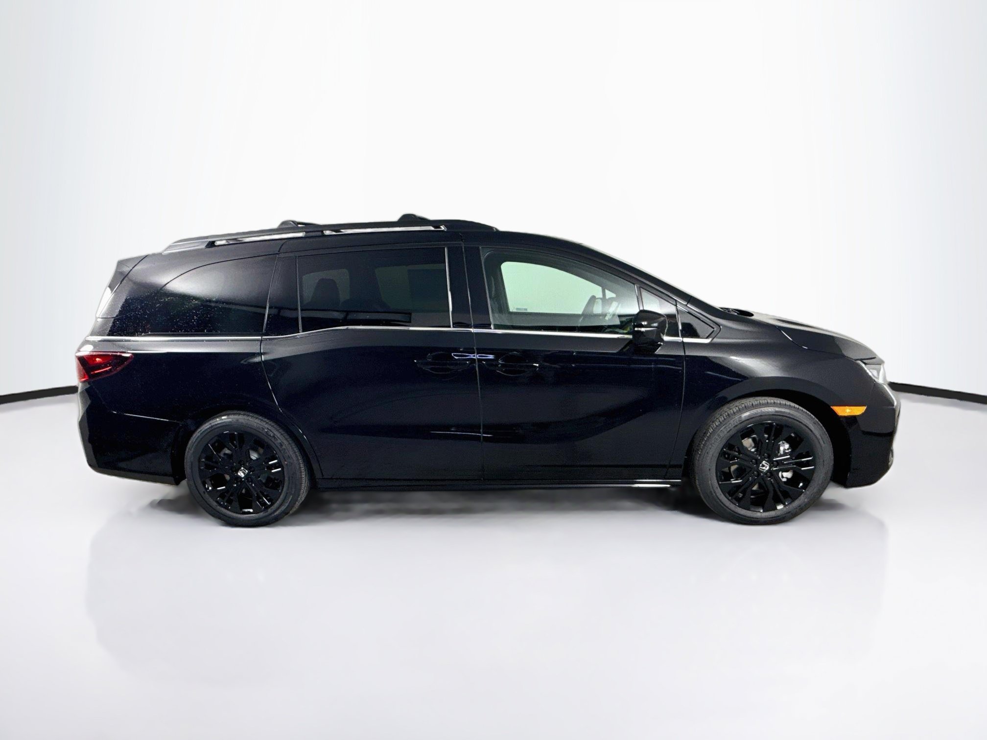 New 2027 Honda Odyssey Sport-L image 2
