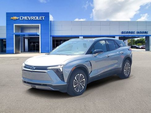 New 2025 Chevrolet Blazer EV LT image 2