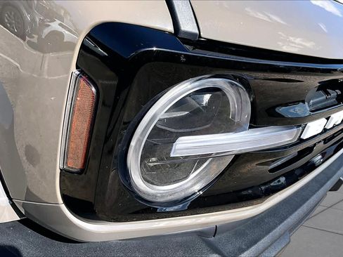 Used 2025 Ford Bronco Outer Banks AWD/4WD image 31