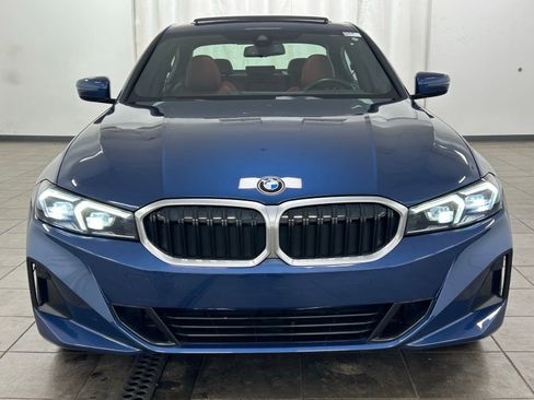 Used 2023 BMW 330i xDrive Sedan w/ Premium Package AWD/4WD image 7