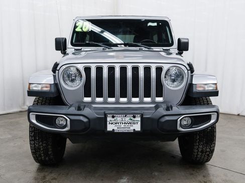 Used 2020 Jeep Wrangler Unlimited Sahara image 2