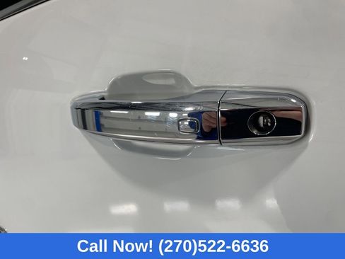 Used 2024 Chevrolet Silverado 2500 LTZ AWD/4WD image 9