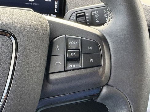 Used 2023 Ford Mustang Mach-E Premium image 15