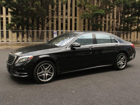 Used 2014 Mercedes-Benz S 550 Sedan image 12