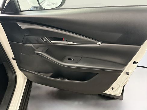 Used 2023 MAZDA CX-30 AWD 2.5 S w/ Select Package image 34