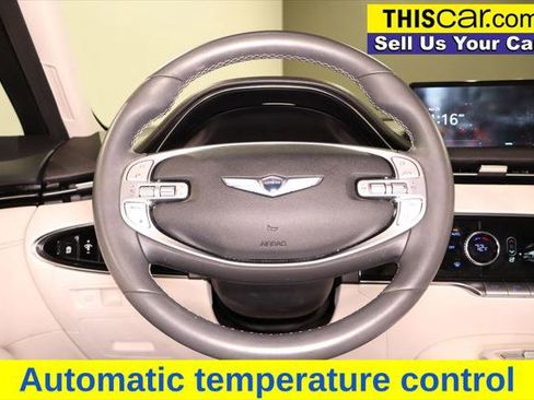Used 2025 Genesis GV70 2.5T w/ Select Package AWD/4WD image 14