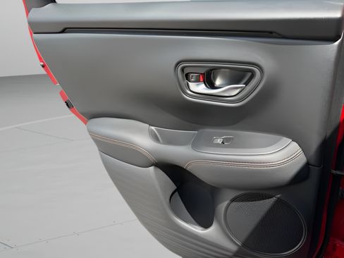 Certified 2026 Honda HR-V Sport image 25