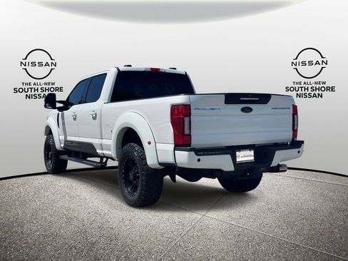 Used 2022 Ford F250 Lariat w/ Black Appearance Package AWD/4WD image 7