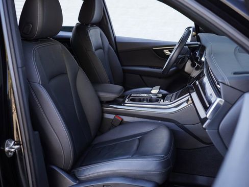 Used 2025 Audi Q7 2.0T Premium w/ Convenience Package image 27