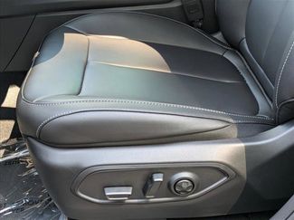 New 2025 Jeep Grand Cherokee Limited video 4